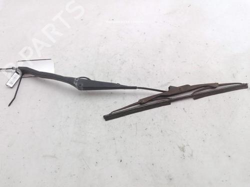 Used Rear windshield wiper arm NISSAN TERRANO II (R20) 2.7 TD 4WD (101 hp) 24003805