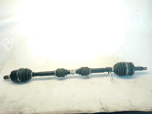 Right front driveshaft HYUNDAI i40 I (VF) 1.7 CRDi | BP29151623M39