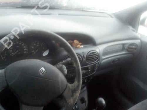 Brugte RENAULT MEGANE Scenic (JA0/1_)  1.6 e (JA0F)  4618763