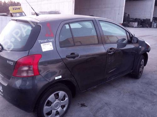 Front left window mechanism TOYOTA YARIS (_P9_) 1.3 VVT-i (SCP90_, SCP90R) | BP32227561C22