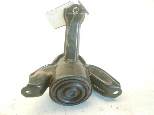Used Engine mount KIA STONIC Hatchback Van (YB) 1.0 T-GDi (101 hp) 26652128