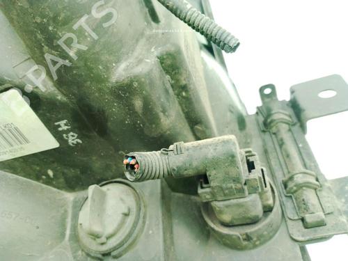 Faro izquierdo KIA SPORTAGE II (JE_, KM_) 2.0 CRDi 4WD | BP30871835C28