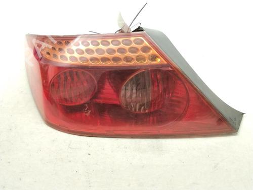 left-taillight-peugeot-407-coupe-6c_-2005-36765420 main image
