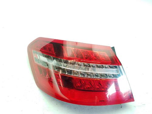 left-taillight-mercedes-benz-e-class-w212-2009-2010-2011-2012-2013-2014-2015-2016-35973575 main image