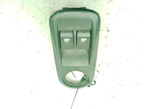 Used Left front window switch Left front window switch RENAULT TRAFIC II Bus (JL) 1.9 dCI 100 (JL0C, JL0K) (101 hp) 36430565 36430565