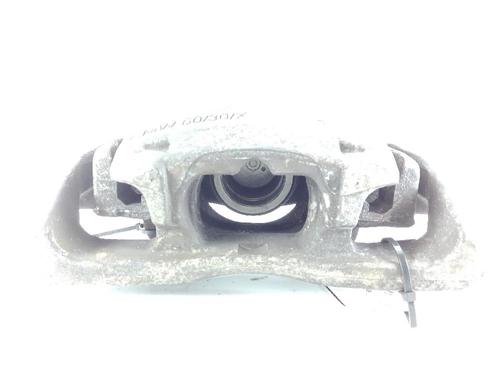 Used Left front brake caliper BMW 5 (E60) 525 xi (218 hp) 18357563