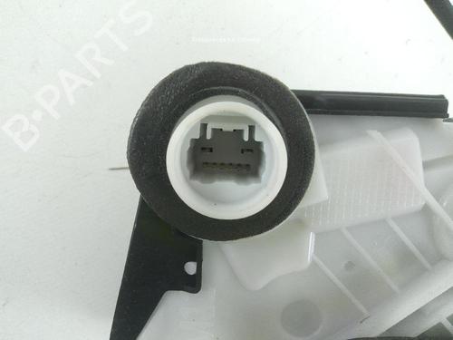 Front left lock TOYOTA YARIS (_P13_) 1.5 Hybrid (NHP130_) | BP18361671C98 