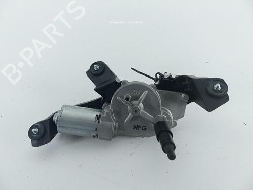 Used Rear wiper motor KIA SORENTO III (UM) 2.2 CRDi (200 hp) 31989990