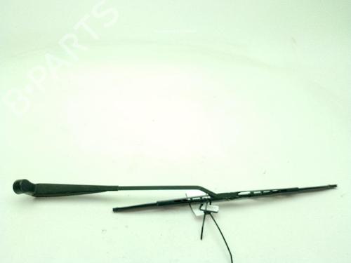 front-windshield-wiper-arm-nissan-pick-up-d22-1997-29049808 main image
