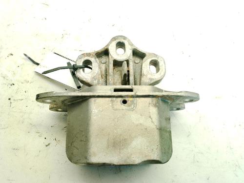 Used Engine mount BMW 1 (F40) 116 d (116 hp) 25734699