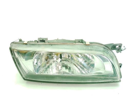 Used Right headlight NISSAN ALMERA I Hatchback (N15) 2.0 D (75 hp) 31609121