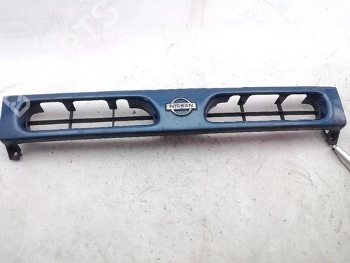 Used Grille NISSAN TERRANO II (R20) 2.7 TD 4WD (101 hp) 24002549