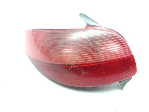 Used Left taillight PEUGEOT 206 Hatchback (2A/C) 1.4 HDi (69 hp) 27097661