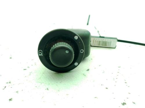 Used Mirror switch RENAULT MEGANE II (BM0/1_, CM0/1_) 1.5 dCi (BM1F, CM1F) (86 hp) 28578297