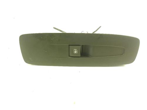 other-renault-megane-iv-hatchback-b9amn_-10-tce-115-b9md-b9mw-809605274r-2015-18359957 main image