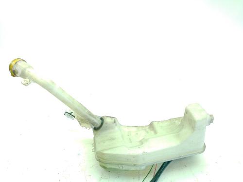 windscreen-washer-tank-renault-clio-iv-bh_-2012-2013-2014-2015-2016-2017-2018-2019-2020-2021-36496827 main image