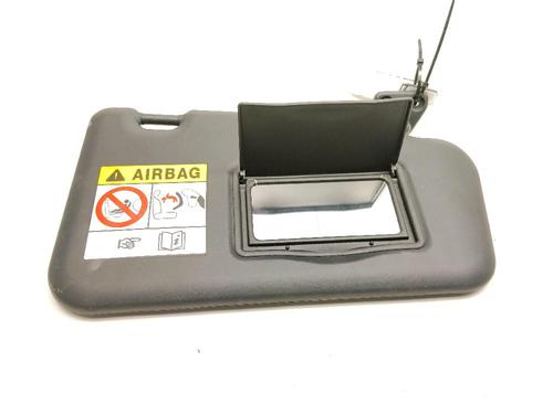 Used Right sun visor Right sun visor 38589778 38589778