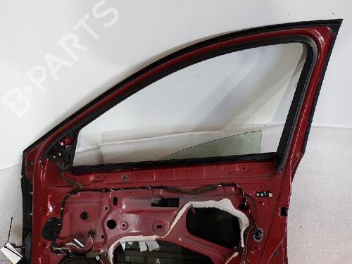 Used Right front door RENAULT LAGUNA III (BT0/1) 2.0 16V Hi-Flex (BT1H, BT1G, BT1K) (140 hp) 18375260