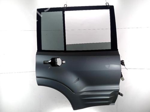 Dør højre bagtil MITSUBISHI PAJERO III Canvas Top (V6_W, V7_W) 3.2 DI-D (V68W, V78W) (165 hp) 24001624