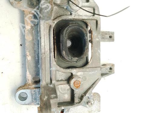 Used Engine mount NISSAN MICRA V (K14) 1.5 DCI (90 hp) 26540102