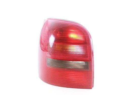 left-taillight-honda-accord-iv-aerodeck-cb-22-i-16v-cb8-8d9945095d-1989-1990-1991-1992-1993-1994-18365395 main image