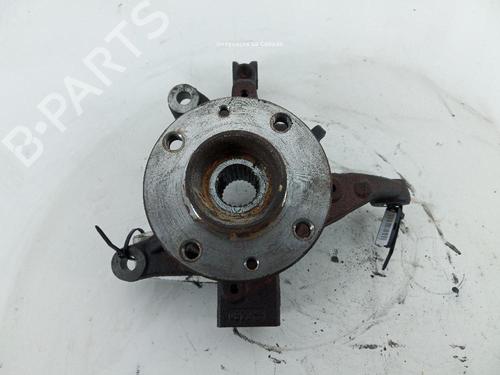 Used Left front steering knuckle DACIA DOKKER Express Box Body/MPV 1.5 dCi (FEAJ) (90 hp) 18375182