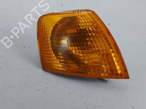Used Right front indicator Right front indicator VW PASSAT B5 (3B2) 1.9 TDI (90 hp) 18372458 18372458