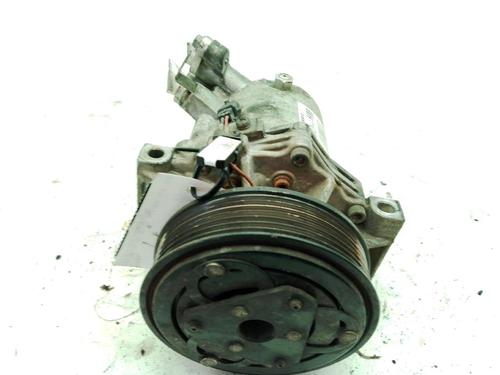 Used AC compressor AC compressor DACIA DUSTER (HS_) 1.2 TCe 125 (125 hp) 39739265 39739265