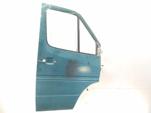 Used Right front door Right front door 38589461 38589461