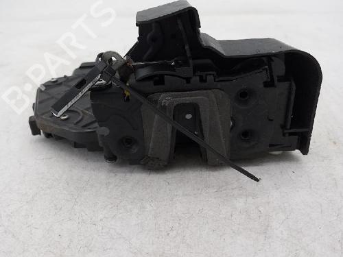 Used Rear left lock JAGUAR XF I (X250) 3.0 D (241 hp) 18364697