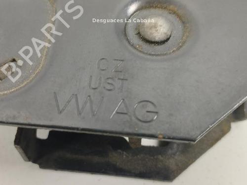 Hood lock VW TOUAREG (7LA, 7L6, 7L7) 3.0 V6 TDI | BP18371961C133 