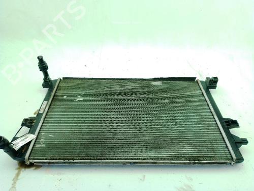 Used Water radiator Water radiator 37485411 37485411