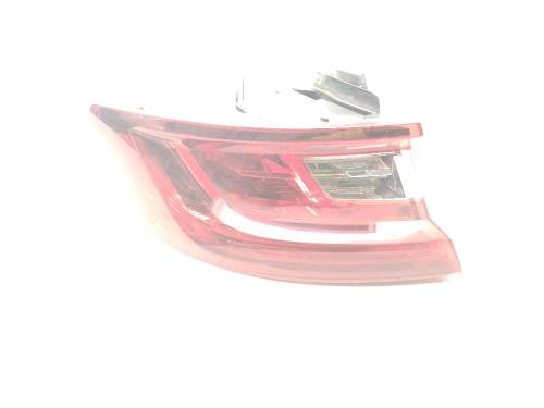 left-taillight-renault-megane-iv-hatchback-b9amn_-2015-40442246 main image