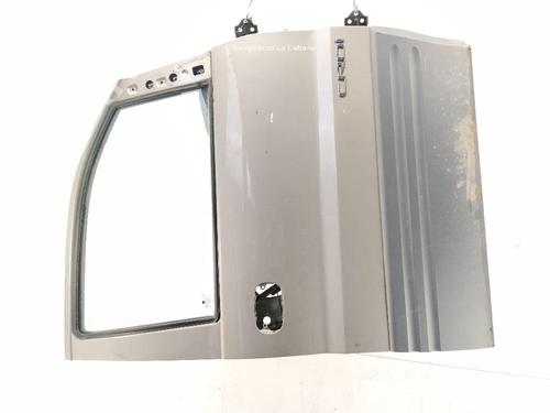 Dør højre fortil HYUNDAI H-1 Van (A1) 2.5 CRDi (140 hp) 32203951