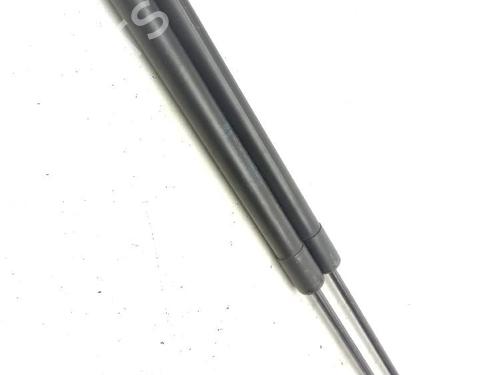 Used Tailgate lift support Tailgate lift support AUDI Q5 (8RB) 2.0 TDI quattro (170 hp) 33571049 33571049