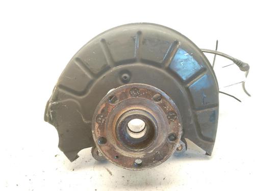 Used Right front steering knuckle VW TOURAN (1T3) 1.6 TDI (105 hp) 18359838