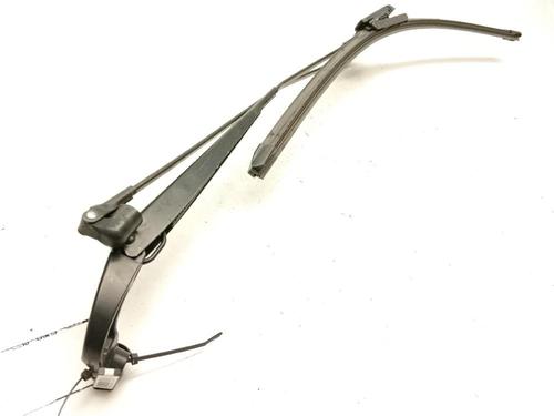 Used Front windshield wiper arm Front windshield wiper arm 37088205 37088205