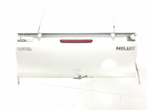 tailgate-toyota-hilux-viii-pickup-_n1_-2015-32978513 main image