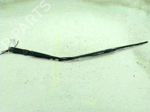 front-windshield-wiper-arm-renault-trucks-mascott-platformchassis-1999-2000-2001-2002-2003-2004-2005-2006-2007-2008-2009-2010-2011-2012-2013-25734671 main image