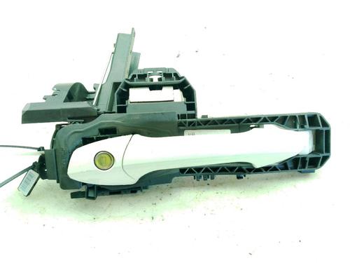 Used Front left exterior door handle MERCEDES-BENZ GLA-CLASS (X156) GLA 200 CDI / d (156.908) (136 hp) 24002144