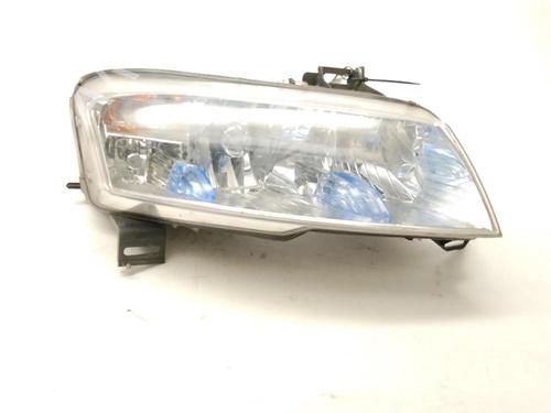 Used Right headlight Right headlight FIAT STILO (192_) 1.9 D Multijet (120 hp) 39667146 39667146