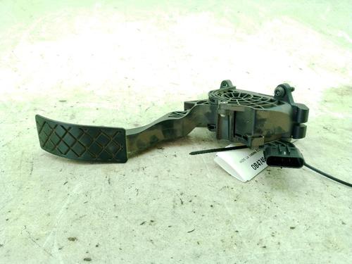 Used Pedal SKODA FABIA III (NJ3) 1.0 (60 hp) 26195185