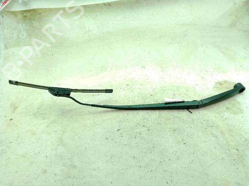 Used Front windshield wiper arm HYUNDAI TUCSON (TL, TLE) 1.6 CRDi hybrid 48V All-wheel Drive (136 hp) 25984660