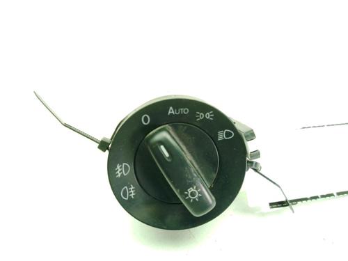 Used Headlight switch Headlight switch VW PASSAT B6 (3C2) 2.0 TDI 16V (140 hp) 31989368 31989368