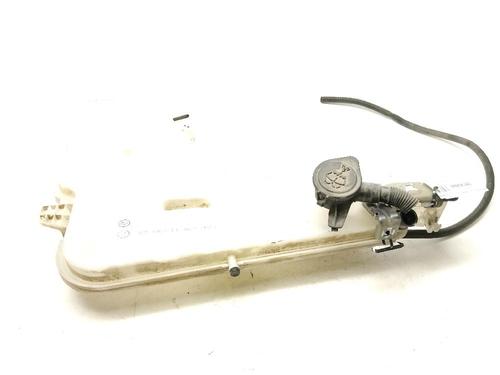 Used Windscreen washer tank Windscreen washer tank 39425167 39425167
