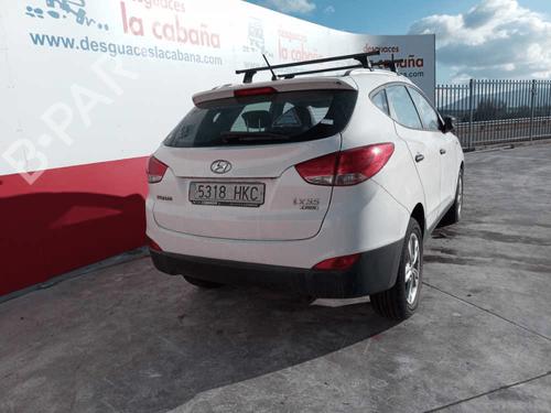 Front windshield wiper arm HYUNDAI ix35 (LM, EL, ELH) 1.7 CRDi | BP31989364C143 