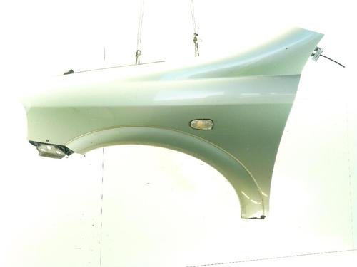 Guarda-lamas esquerdo Guarda-lamas esquerdo OPEL ASTRA G Hatchback (T98) 1.7 DTI 16V (F08, F48) (75 hp) 30477416 30477416