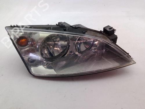 Used Right headlight FORD MONDEO III Saloon (B4Y) 2.0 16V (146 hp) 29697635
