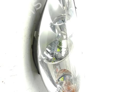 Used Left headlight Left headlight PEUGEOT 206+ (2L_, 2M_) 1.4 i (73 hp) 34535386 34535386