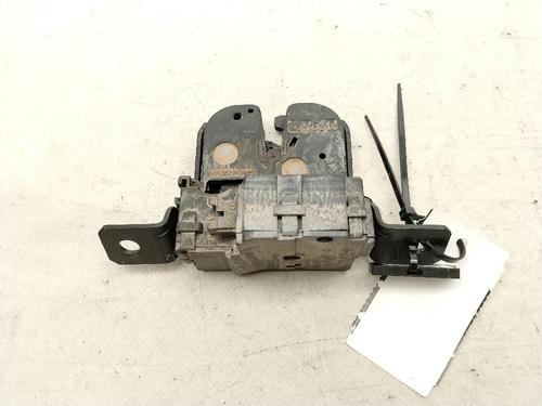 tailgate-lock-bmw-1-f20-2011-2012-2013-2014-2015-2016-2017-2018-2019-36515013 main image